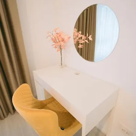 House By The 7 Appartement Bucarest